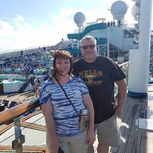 Meet your Posher, Cara